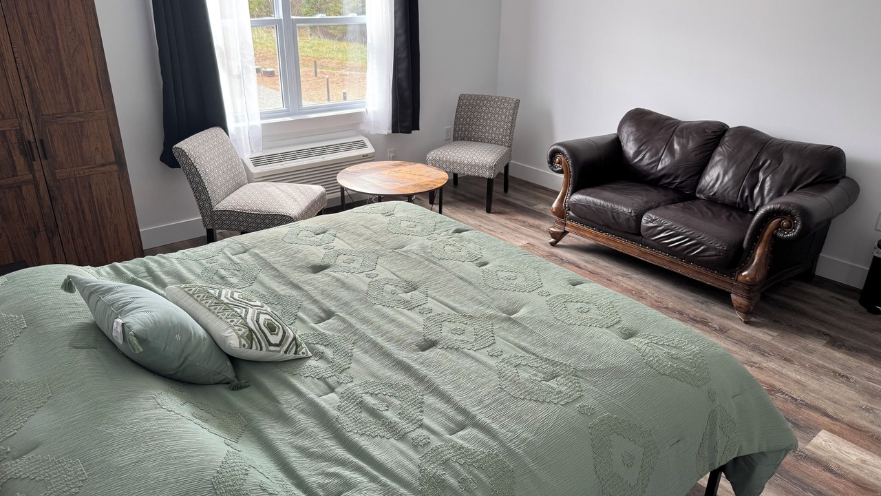 Photo of Bedroom in Membertou