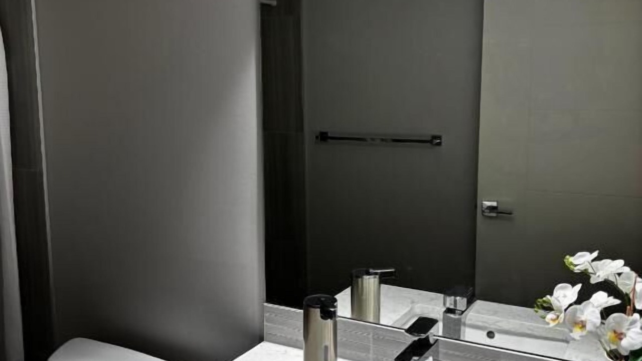Photo of Bathroom in Sunalta