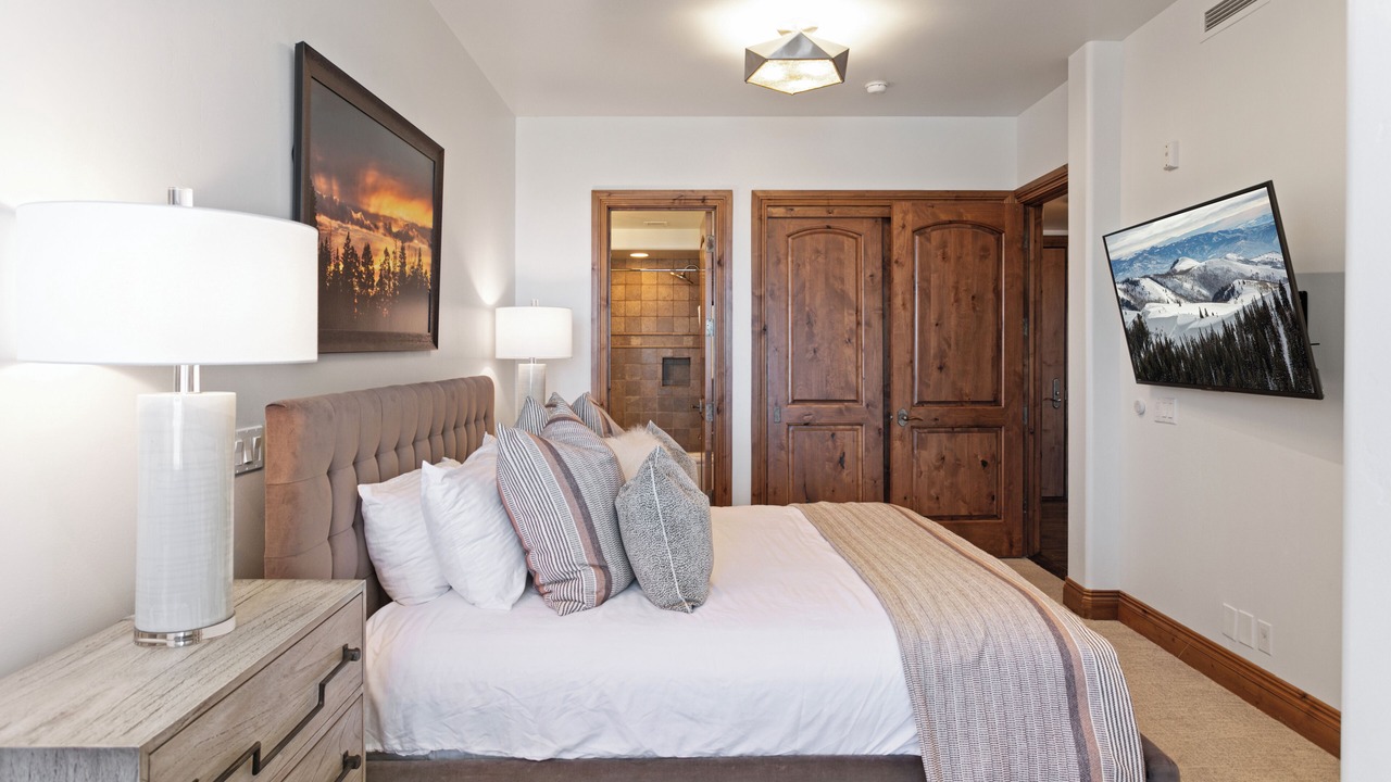 Photo of Others in Empire Pass
