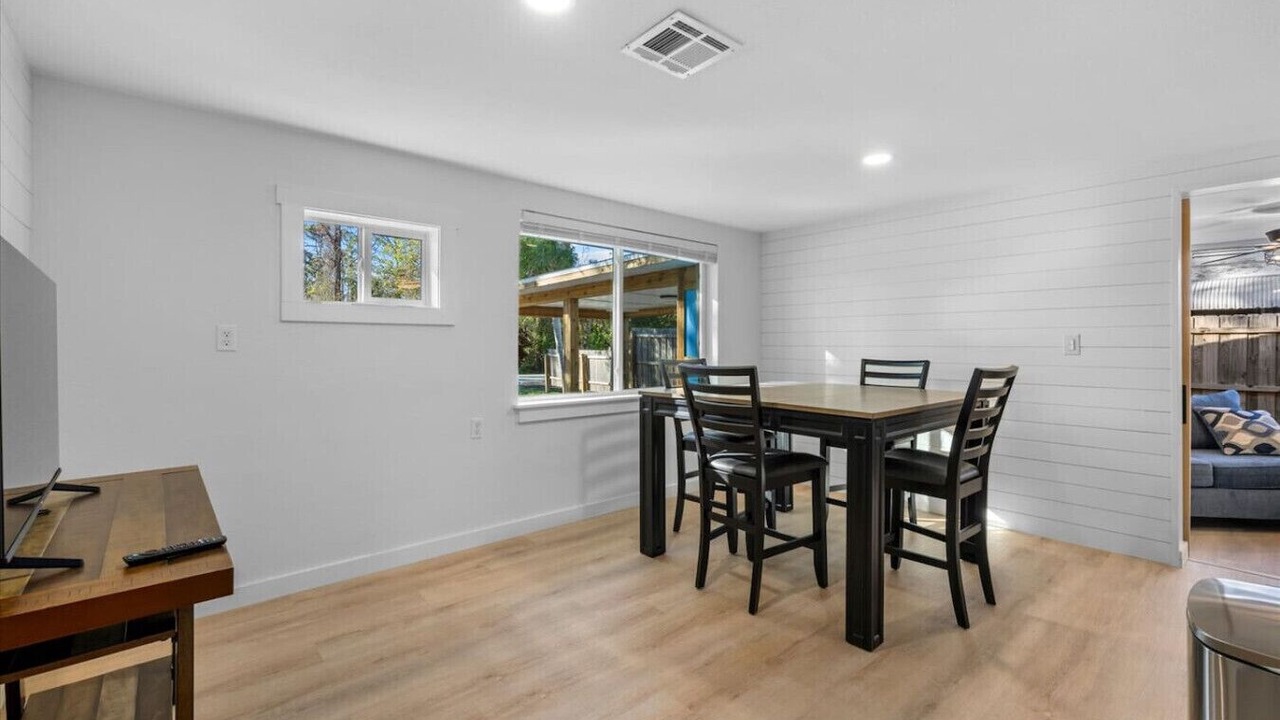 Photo of Bedroom in Englewood