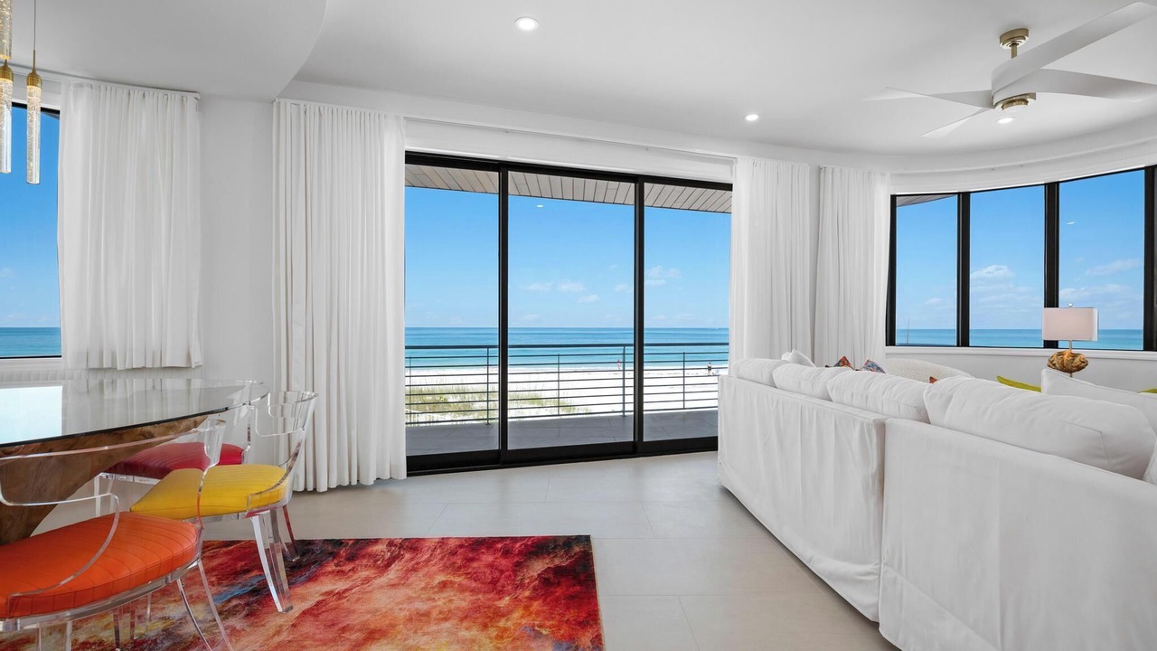 Photo of Patio Balcony in Ilexhurst