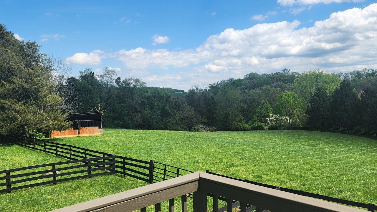 Photo of Outdoor in Warrenton