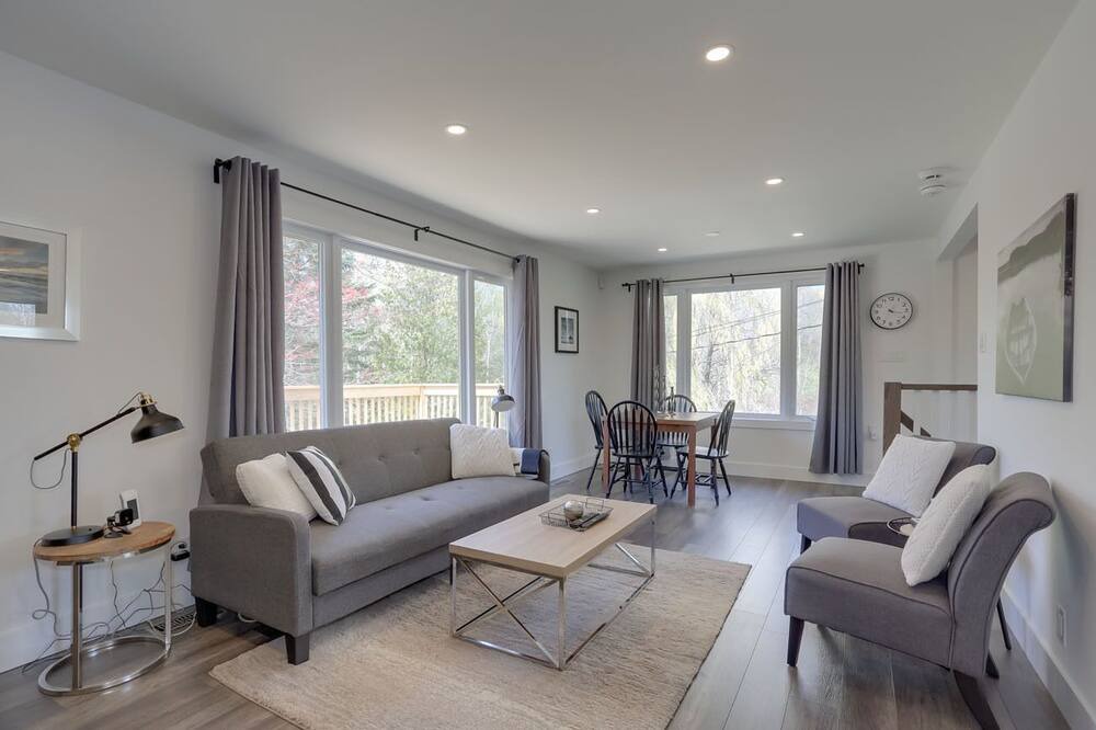 Photo of Livingroom in The Blue Mountains