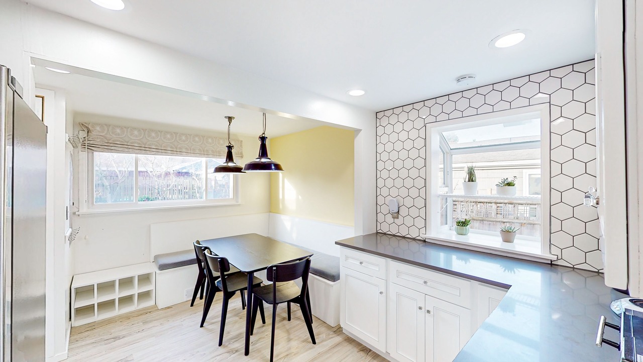 Photo of Kitchen in North Admiral