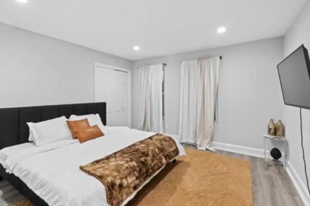 Photo of Bedroom in Kingman Park
