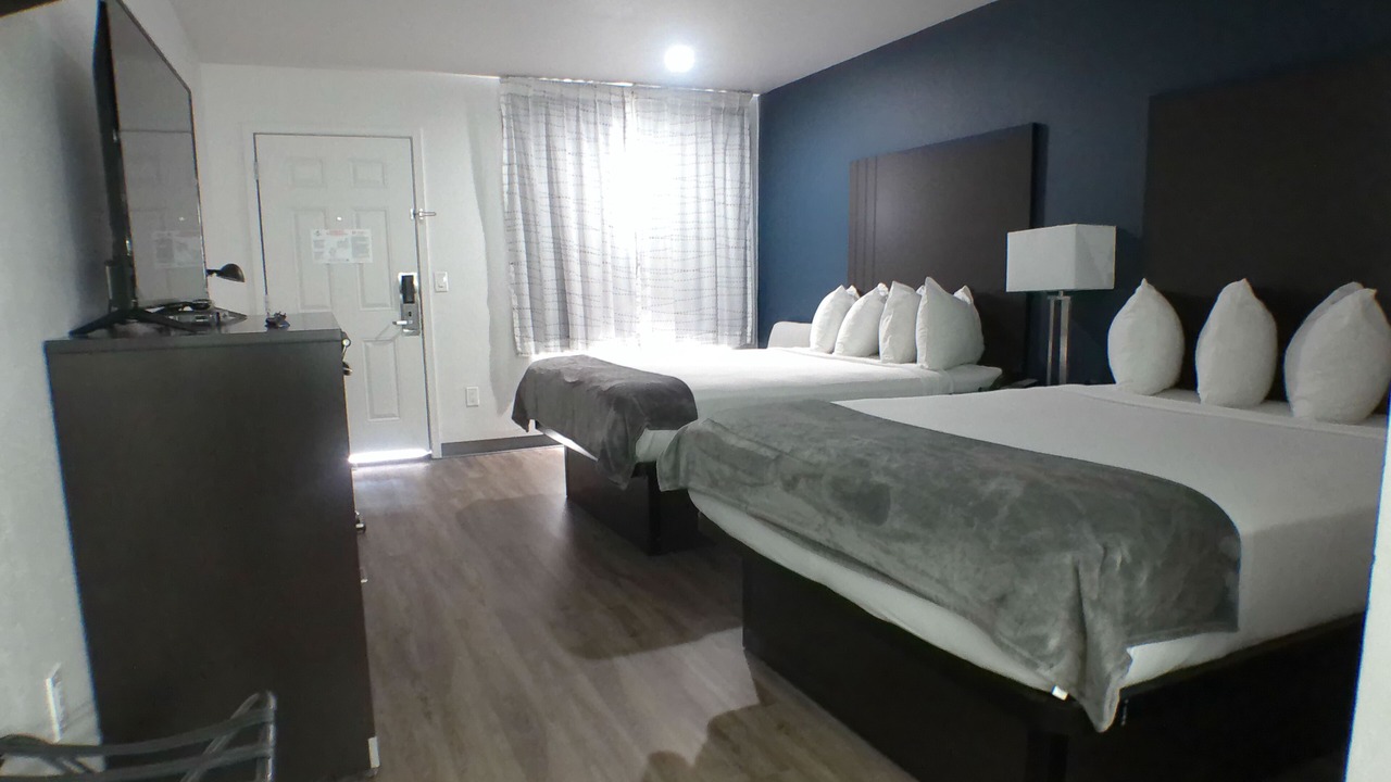 Photo of Bedroom in Holbrook