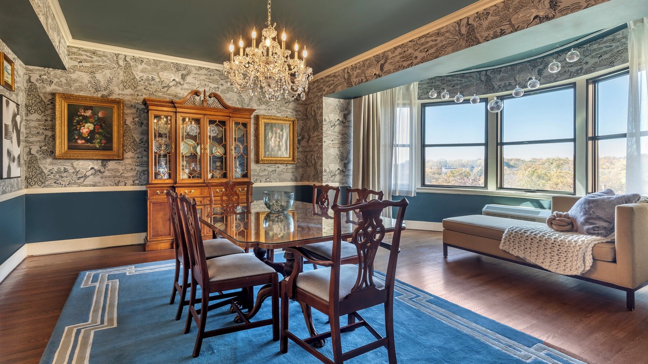 Photo of Bedroom in Woodley Park
