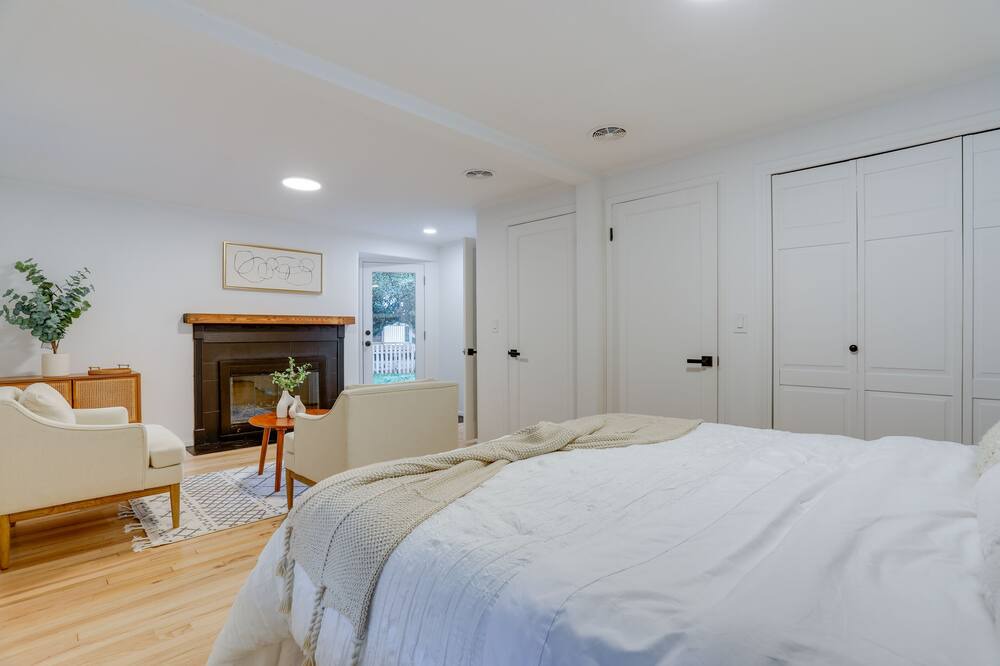 Photo of Bedroom in Inglewood-Finn Hill