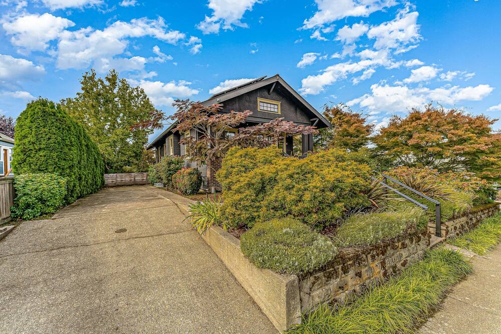 Photo of Outdoor in Columbia City