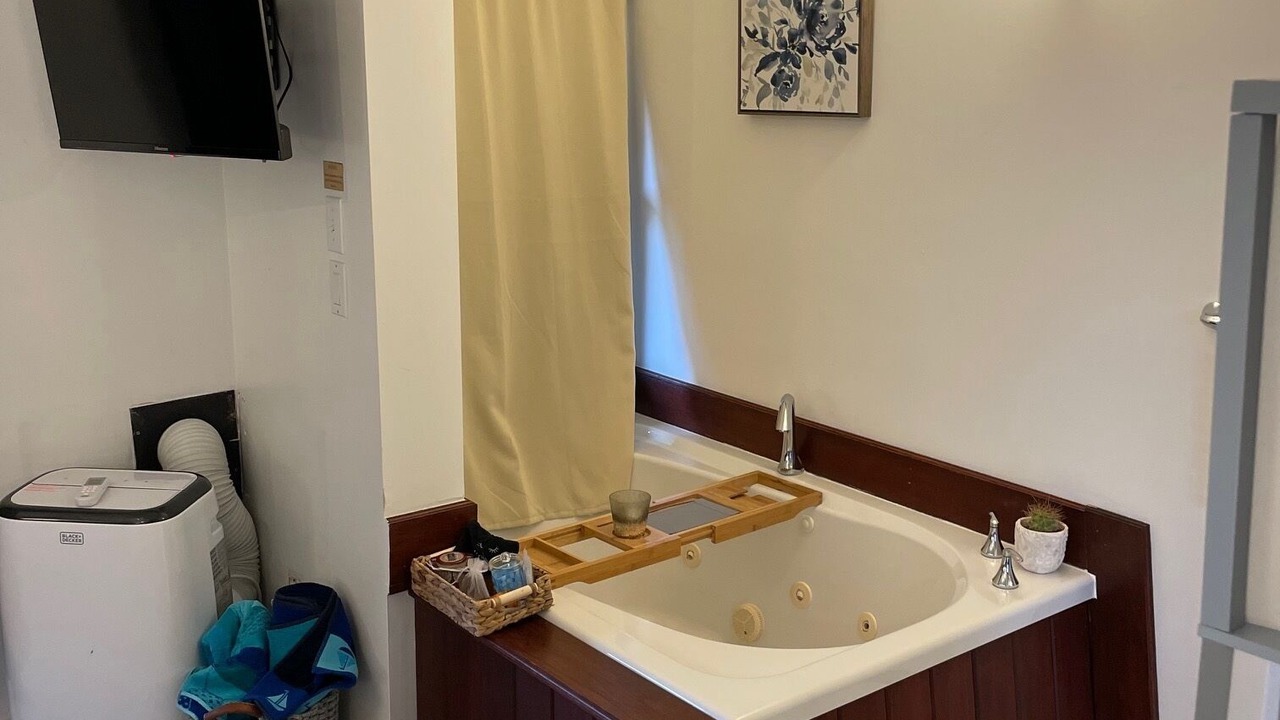 Photo of Bathroom in Tofino