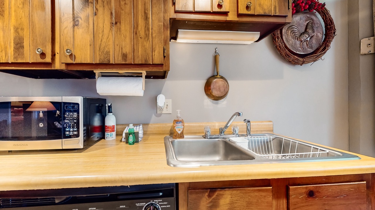 Photo of Kitchen in Rawsonville