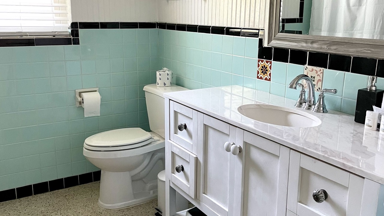 Photo of Bathroom in Arlington Park