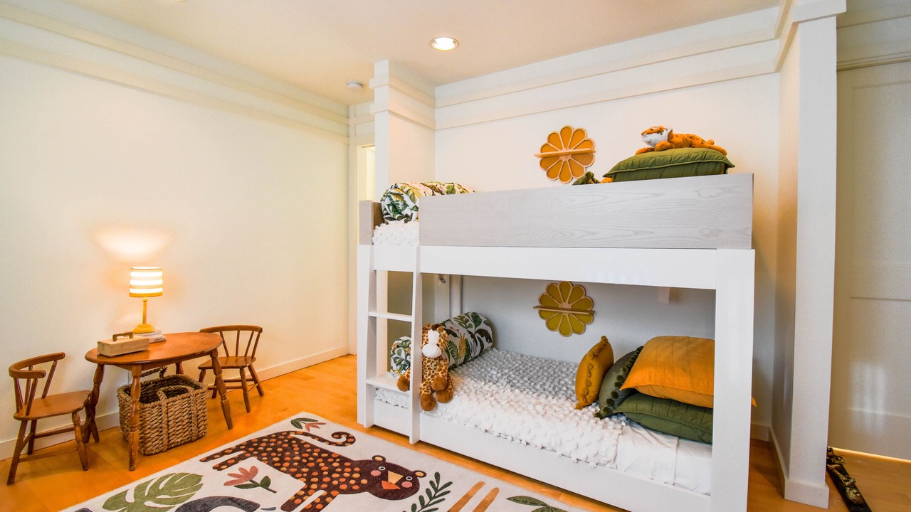 Photo of Bedroom in Alki