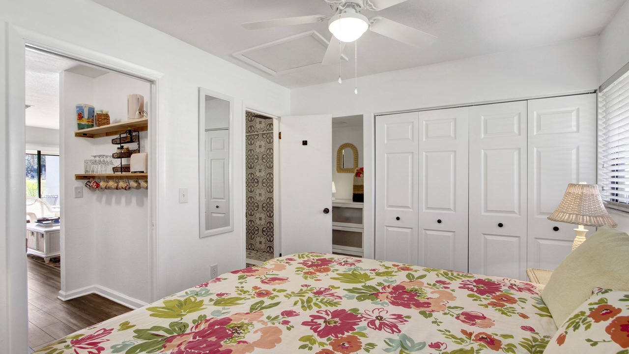 Photo of Bedroom in Bunker Oaks