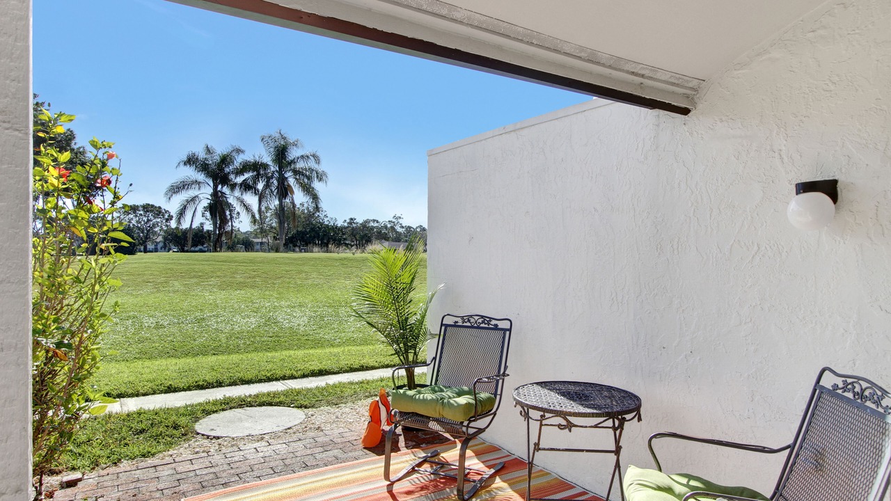 Photo of Patio Balcony in Bunker Oaks