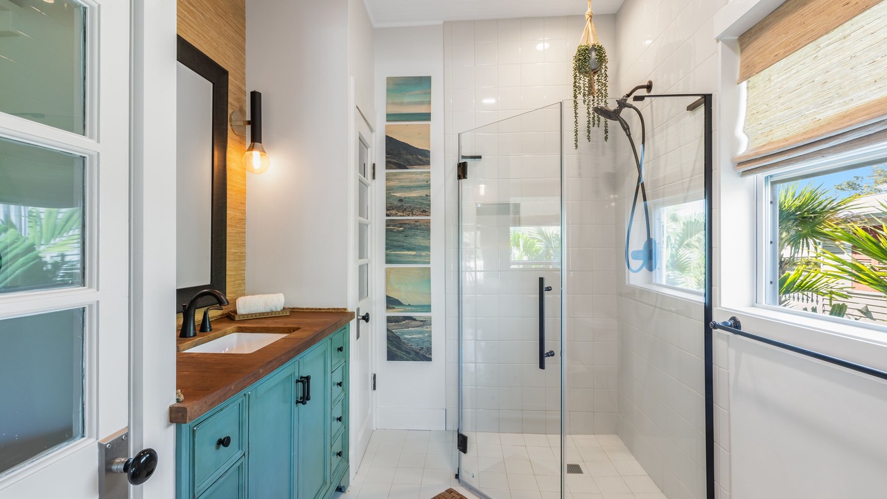 Photo of Bathroom in Midtown
