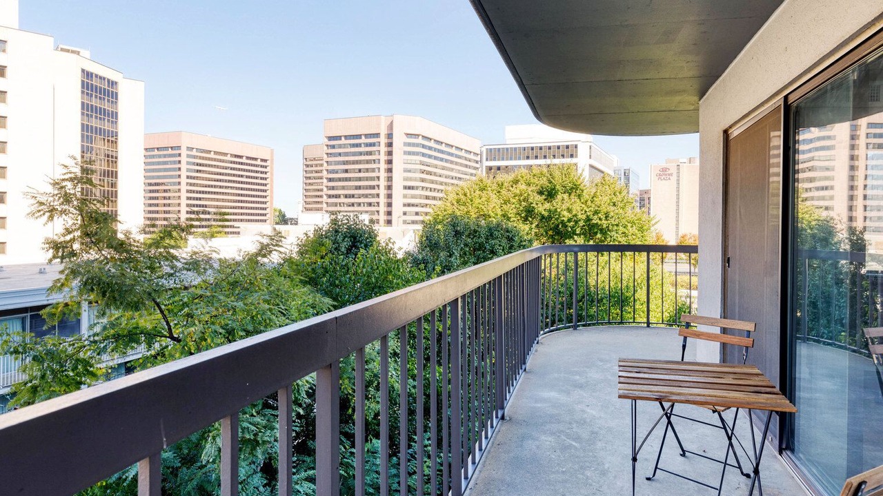 Photo of Outdoor in Crystal City