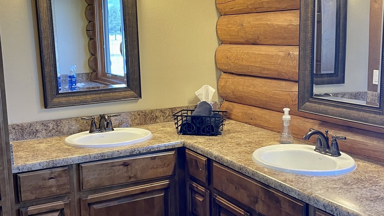 Photo of Bathroom in Parks