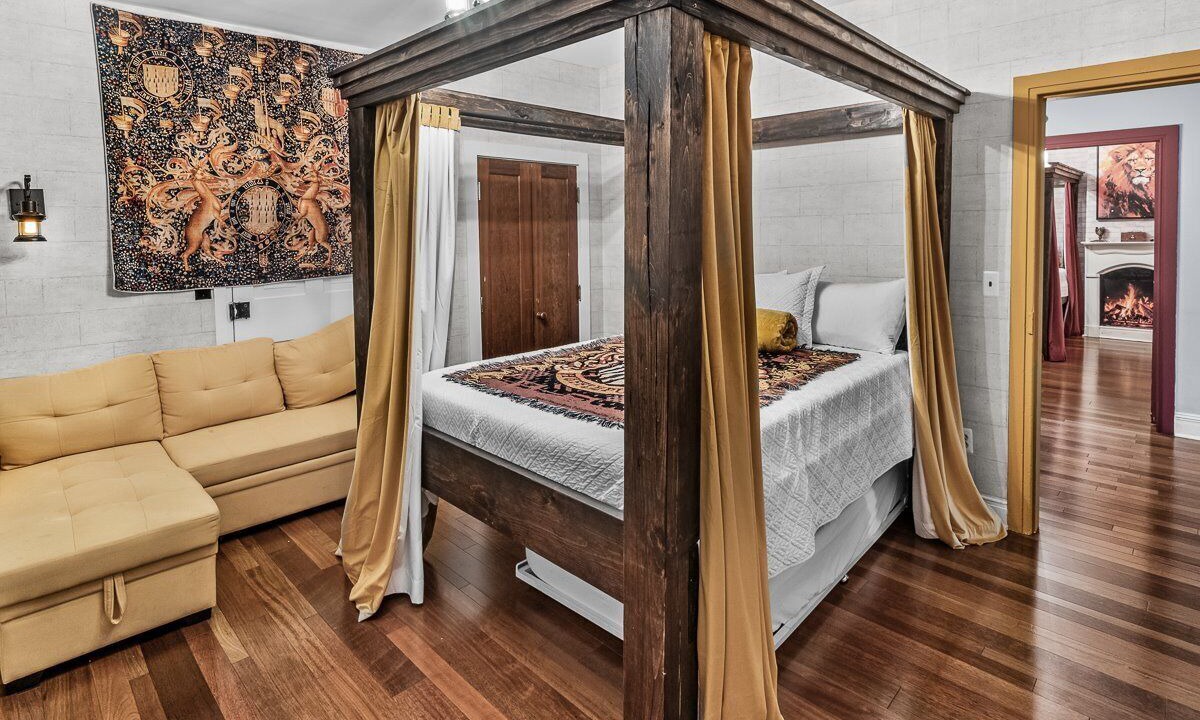 Photo of Bedroom in Adamstown