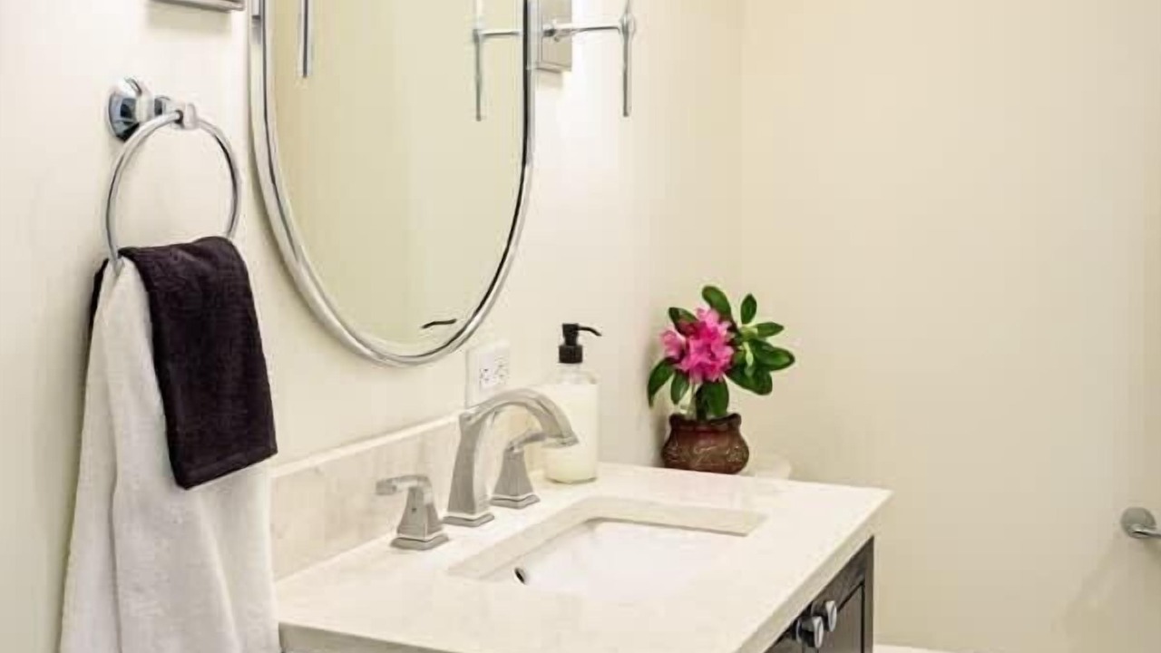 Photo of Bathroom in Nantucket Town