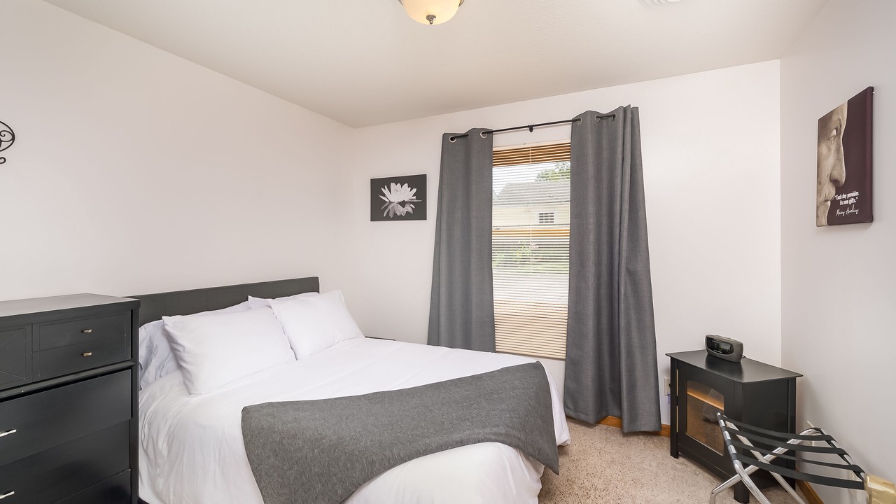 Photo of Bedroom in Marysville