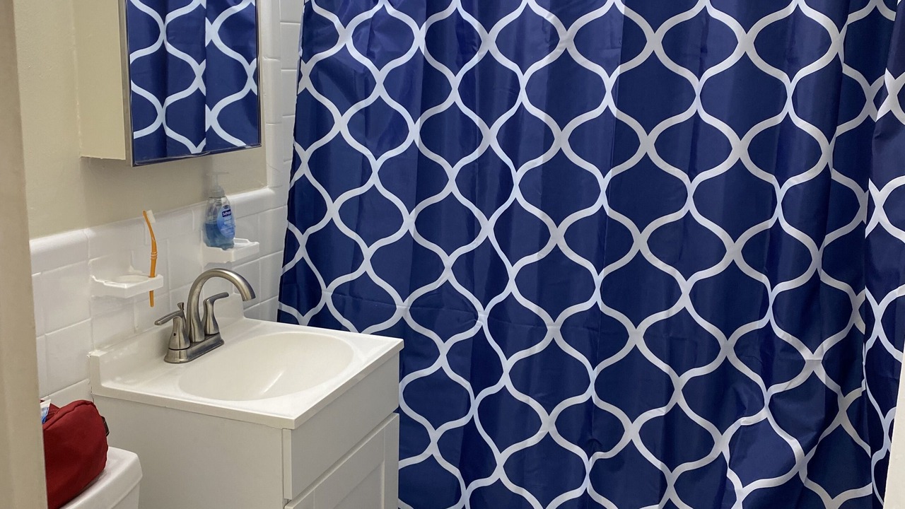 Photo of Bathroom in Connecticut Ave - K Street