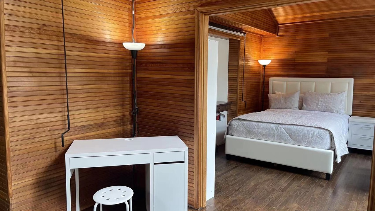 Photo of Bedroom in North Bethesda