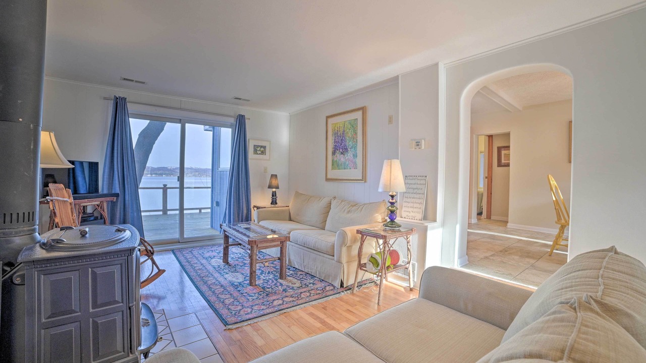 Photo of Bedroom in Suttons Bay