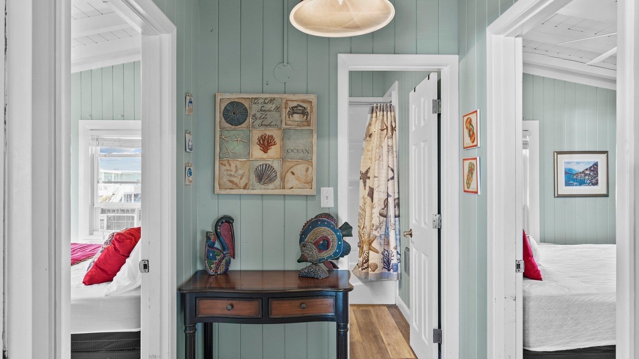 Photo of Bedroom in Long Beach