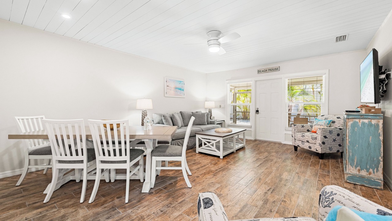 Photo of Livingroom in Siesta Key