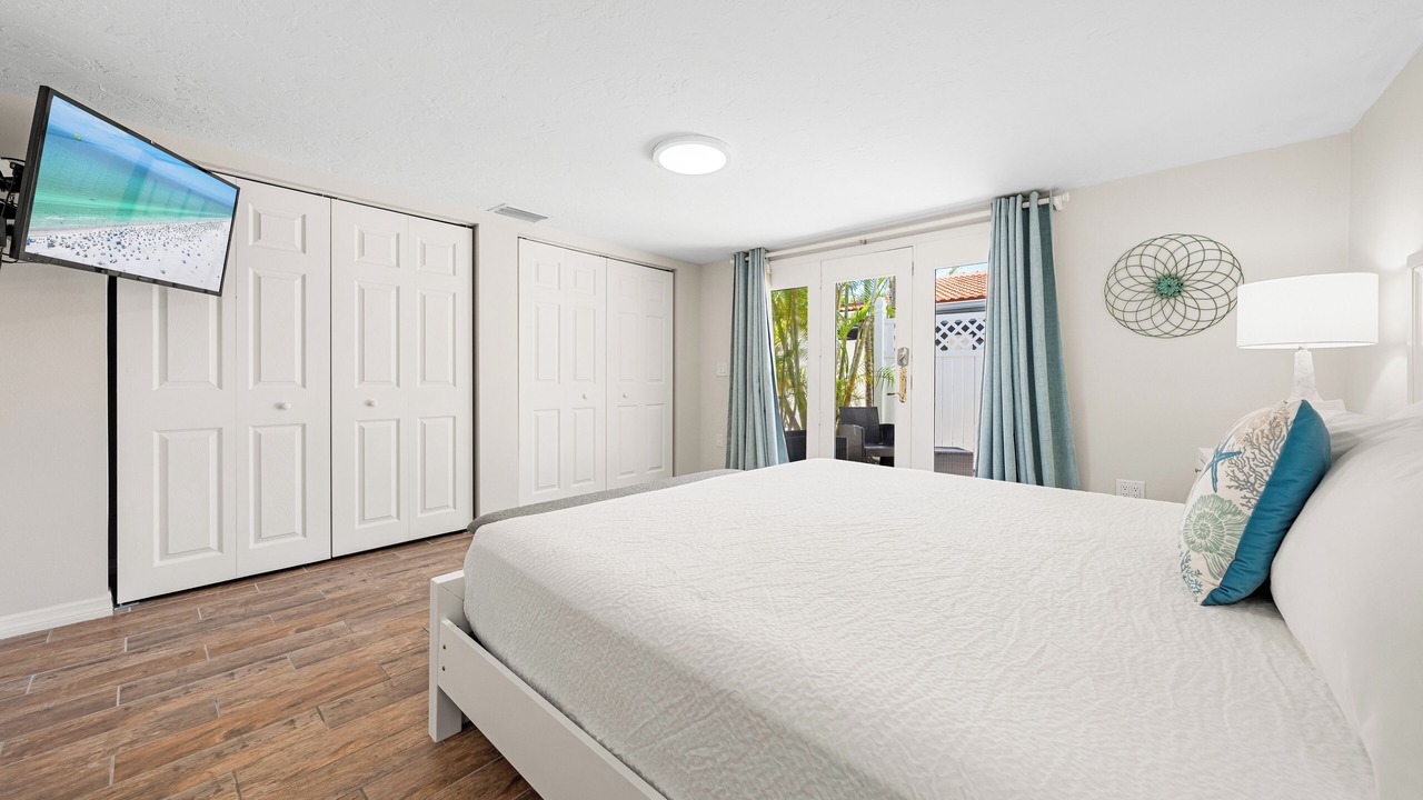 Photo of Bedroom in Siesta Key