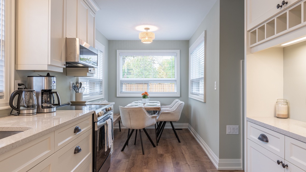 Photo of Kitchen in Port Dalhousie