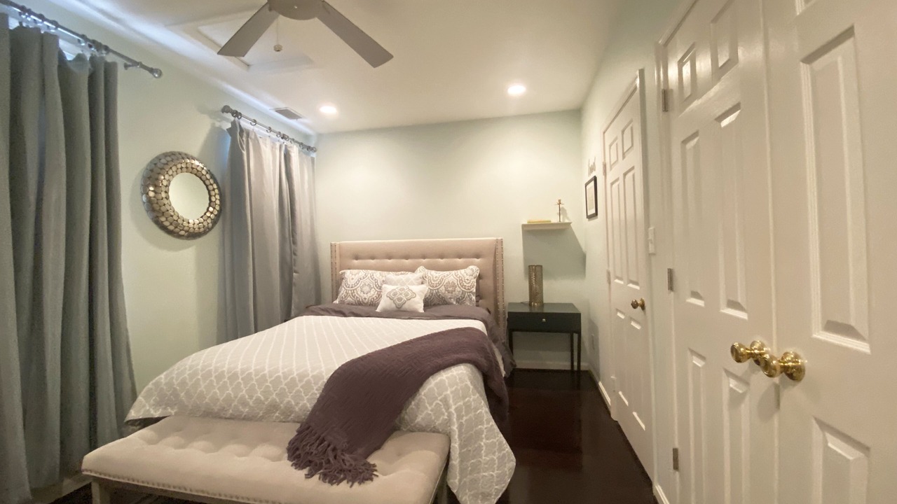 Photo of Bedroom in Old Town West