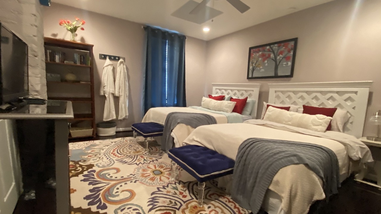 Photo of Bedroom in Old Town West