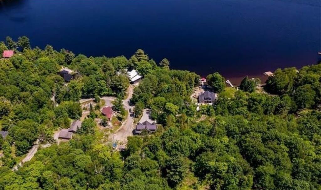 Photo of Outdoor in Utterson