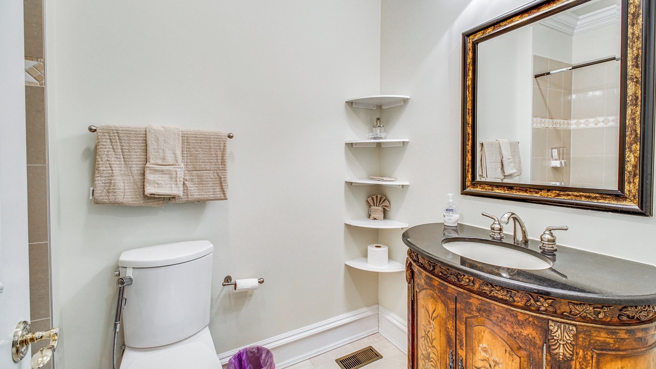 Photo of Bathroom in Hunter Mill