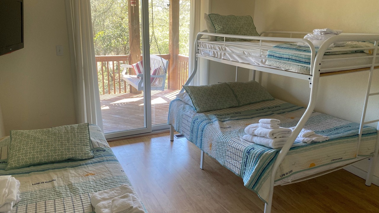 Photo of Bedroom in Corolla