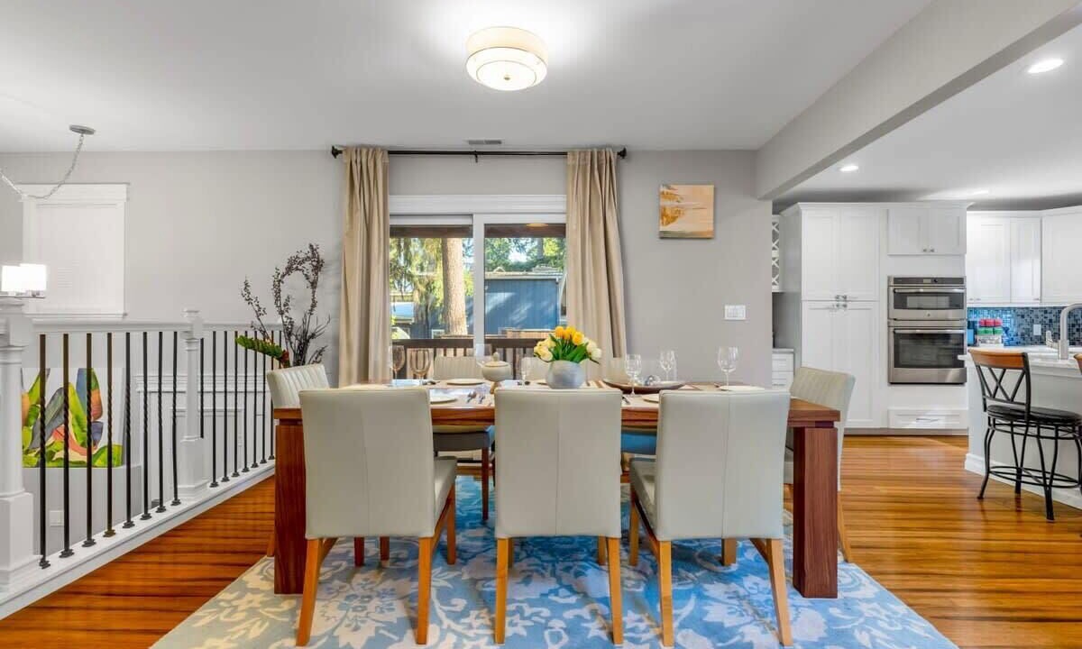 Photo of Others in Mercer Island