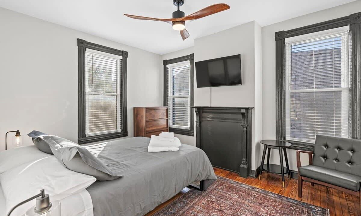 Photo of Bedroom in Shaw