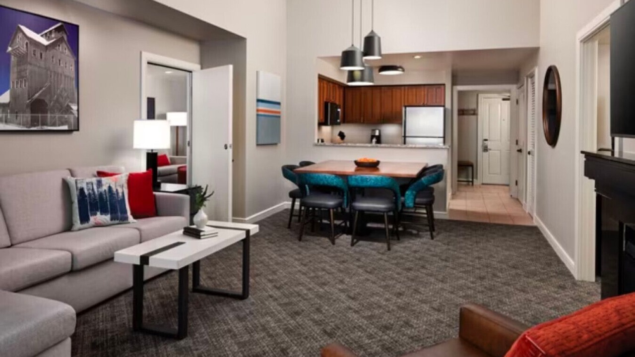 Photo of Livingroom in North Park City