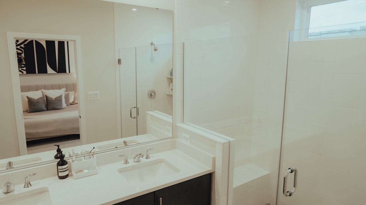 Photo of Bathroom in Chantilly
