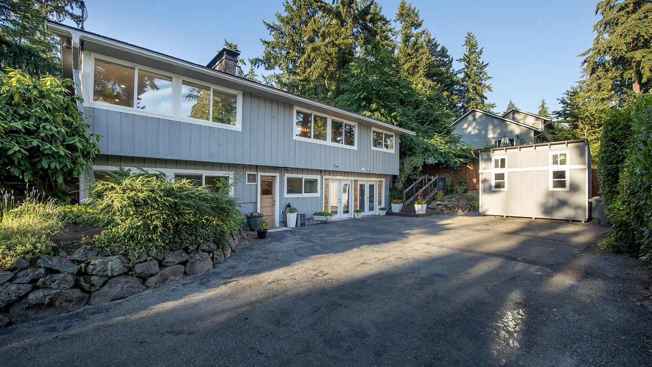 Photo of Outdoor in West Bellevue