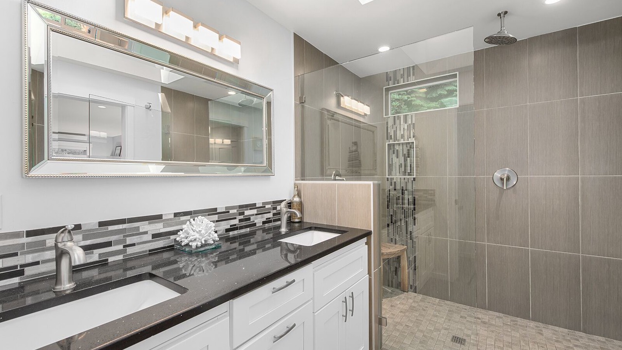 Photo of Bathroom in West Bellevue
