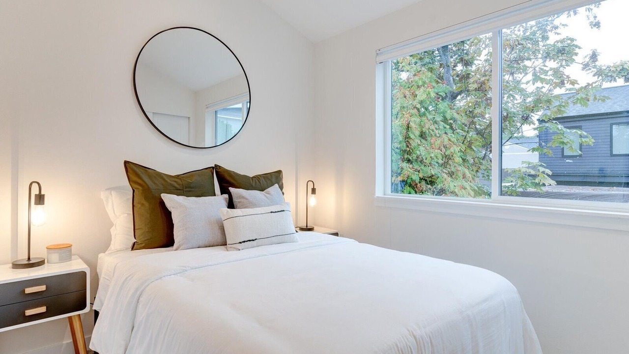 Photo of Bedroom in Green Lake