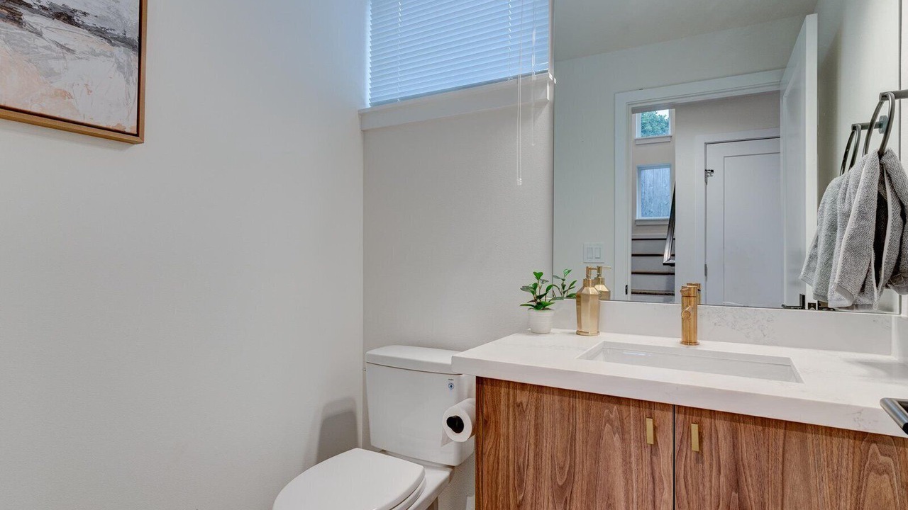 Photo of Bathroom in Green Lake