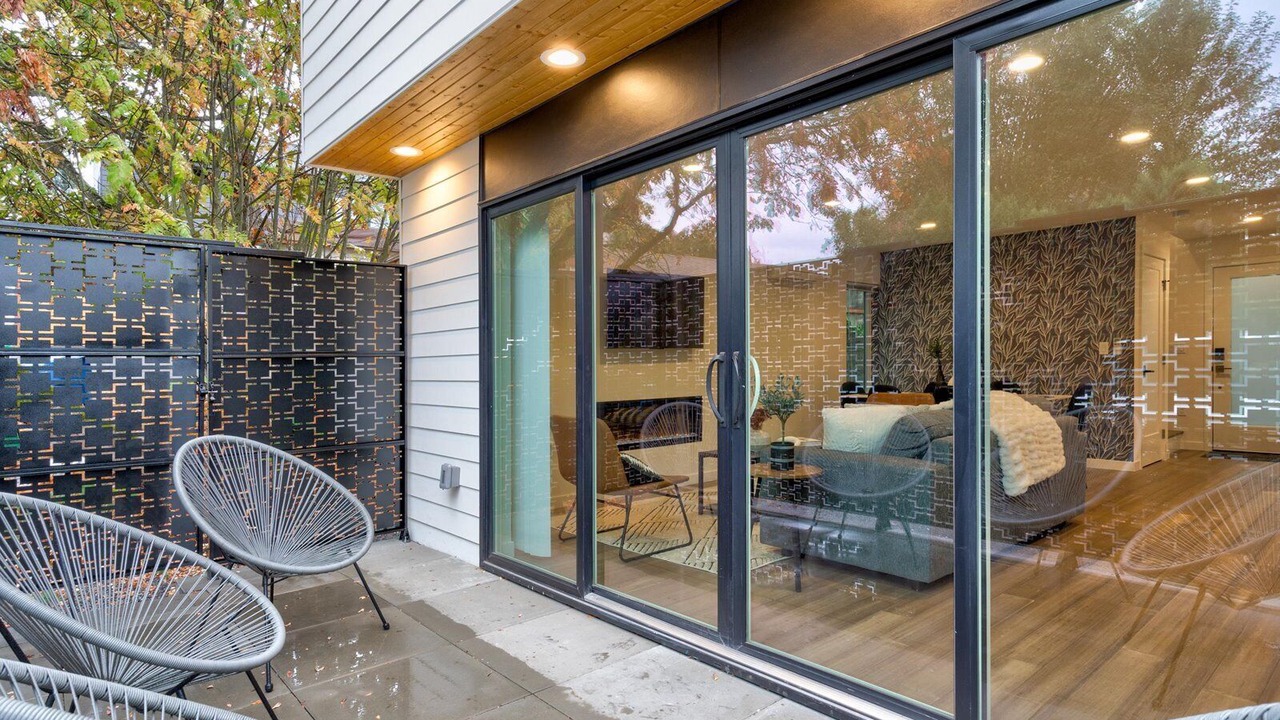 Photo of Patio Balcony in Green Lake