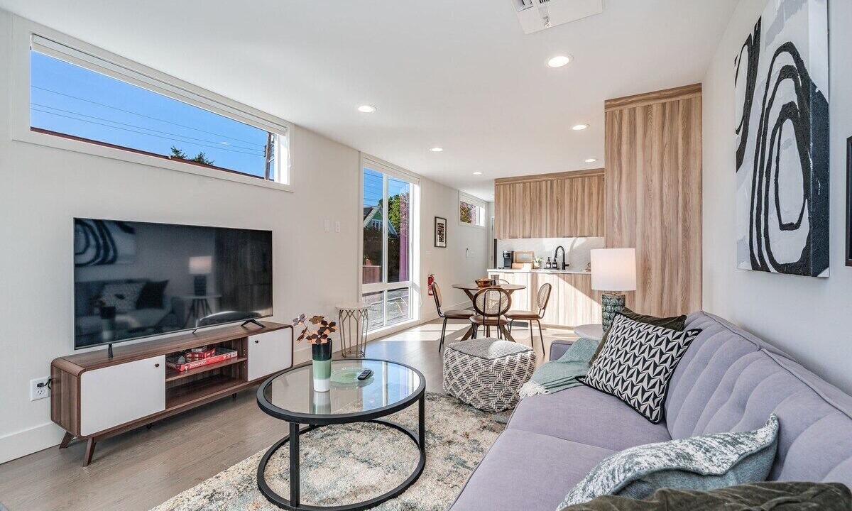 Photo of Livingroom in Fremont