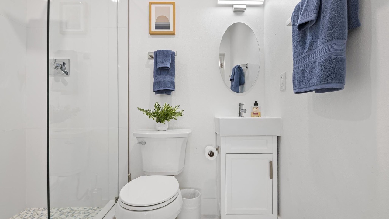 Photo of Bathroom in Arlington Park