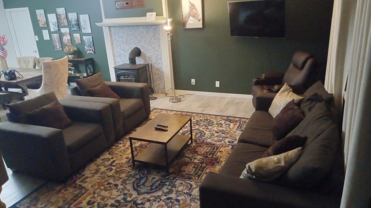 Photo of Livingroom in Swiss Manor