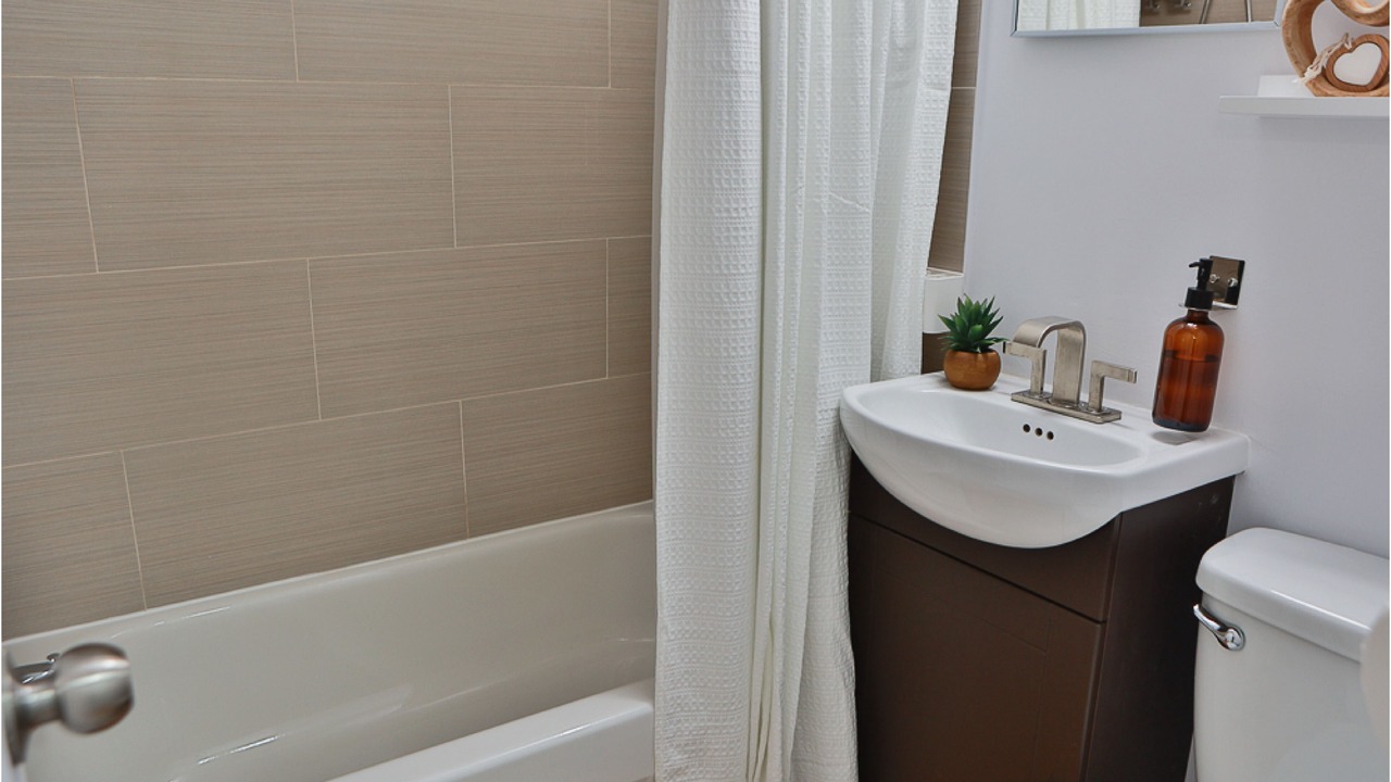 Photo of Bathroom in Villeray